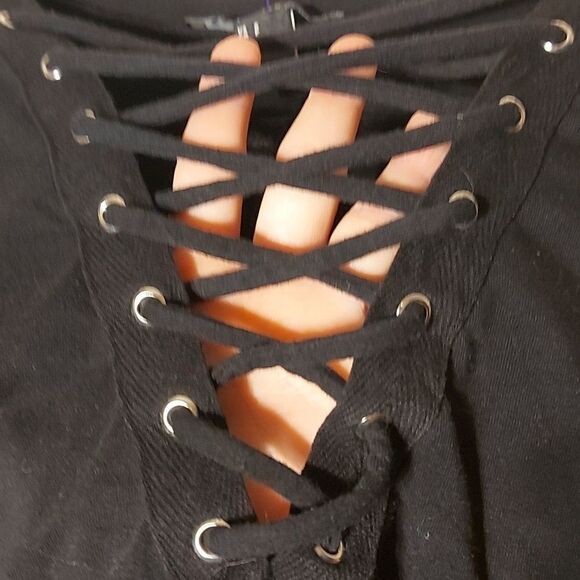 Forever21 laceup front top sz. S - Picture 2 of 3